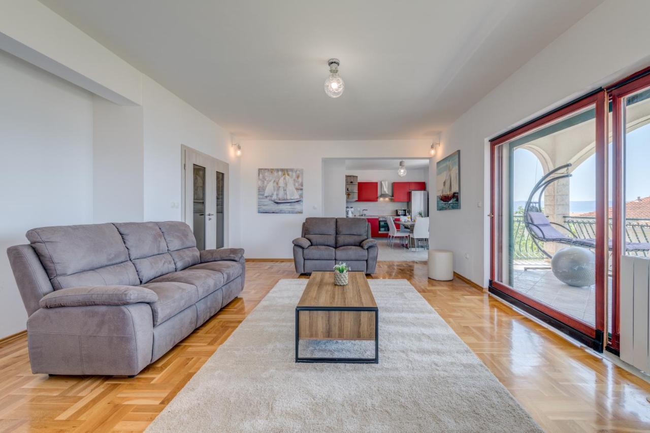 Apartman Aurelia Podstrana Esterno foto