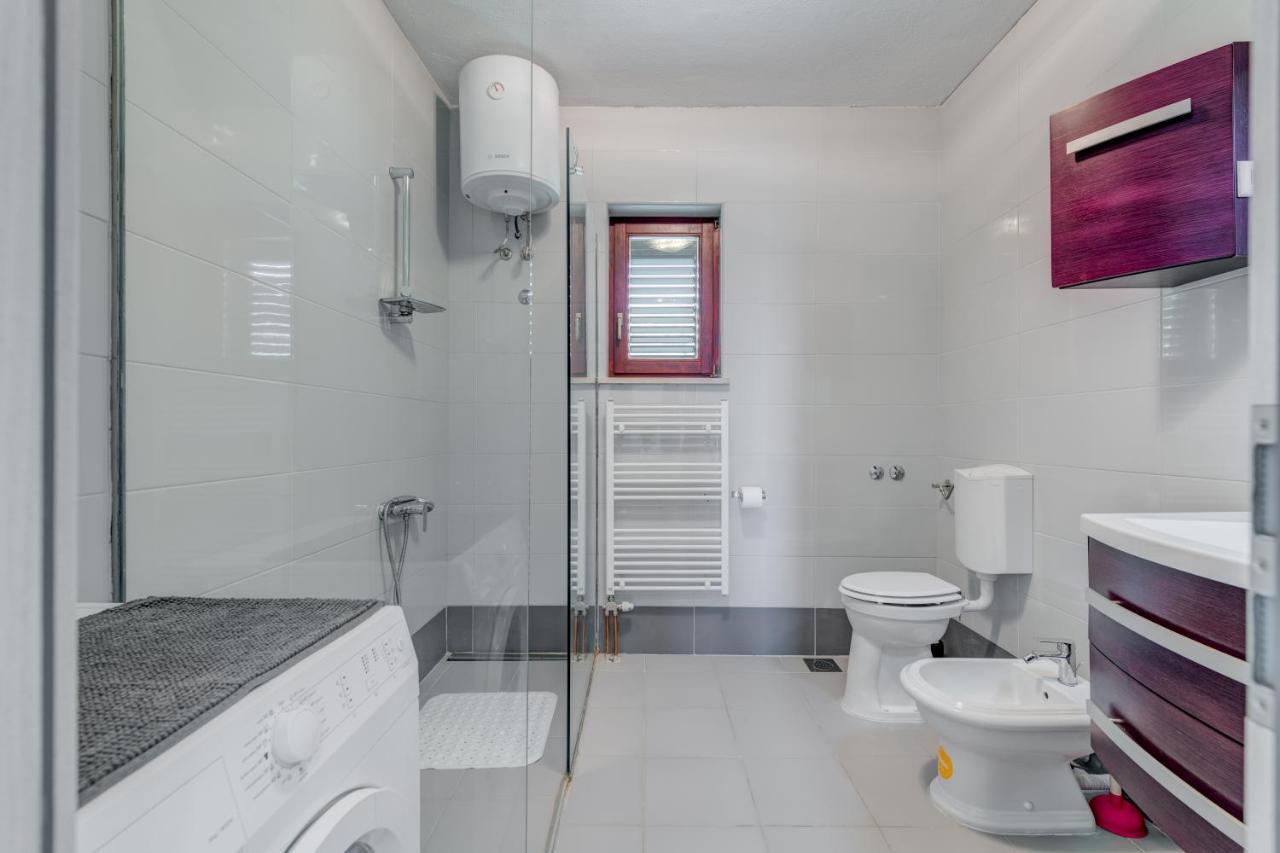 Apartman Aurelia Podstrana Esterno foto